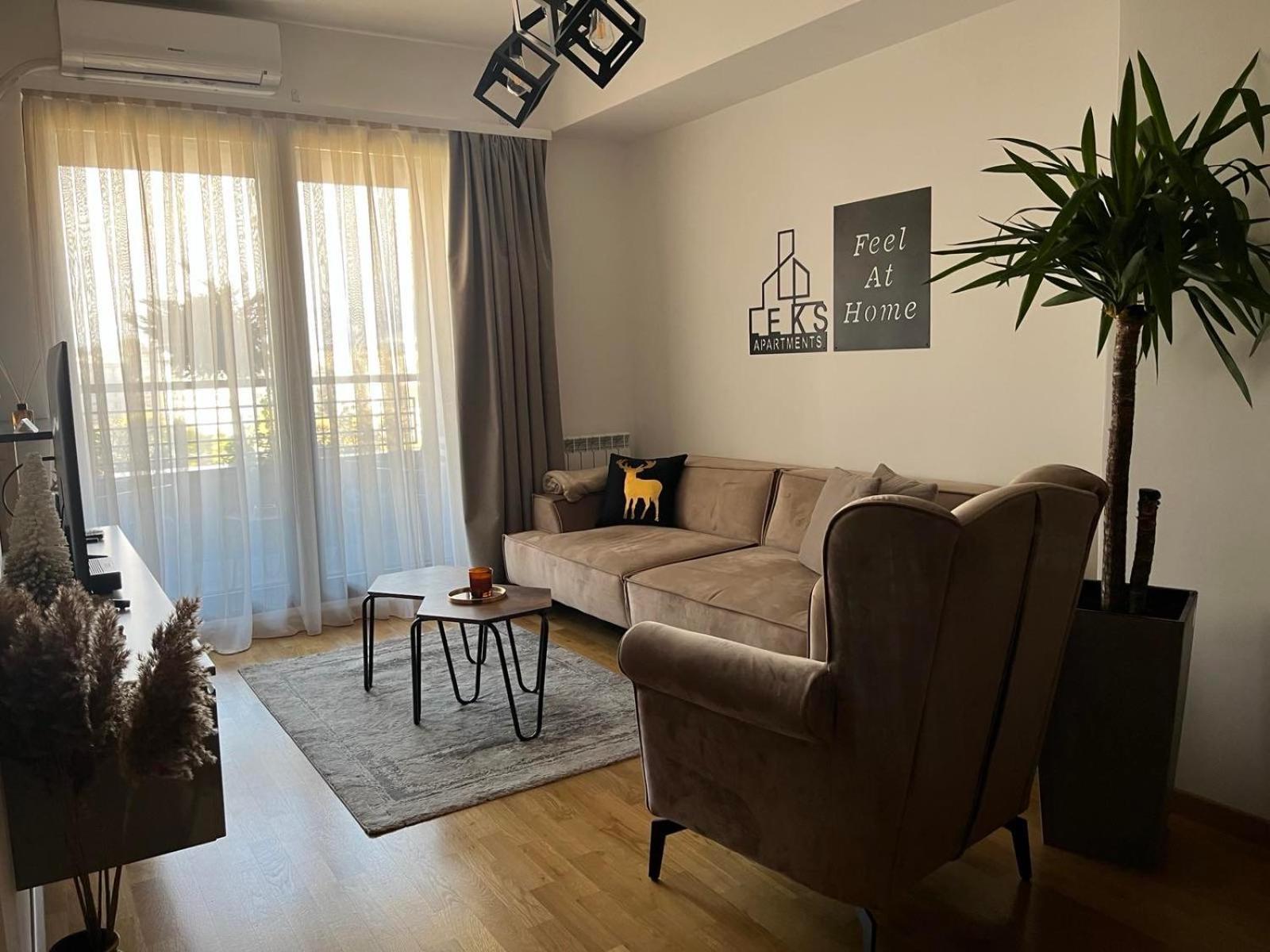 City Leks Apartment スコピエ エクステリア 写真