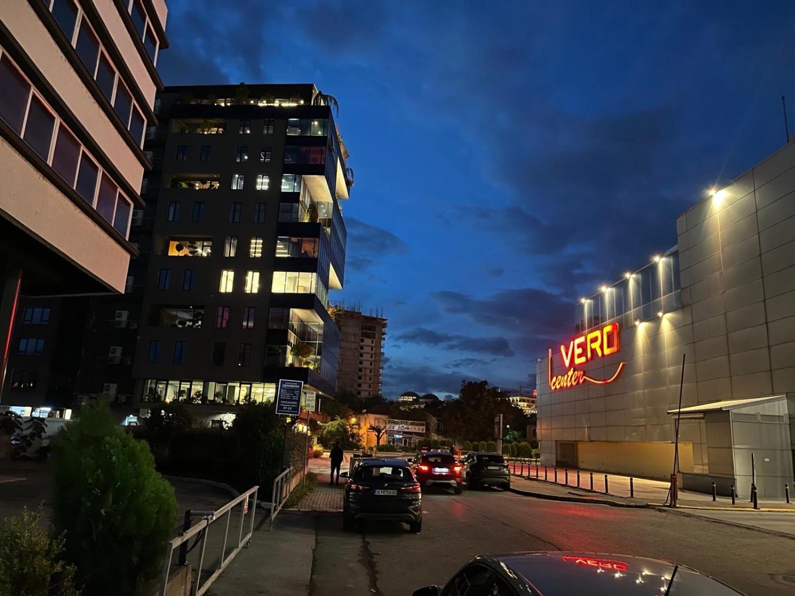 City Leks Apartment スコピエ エクステリア 写真